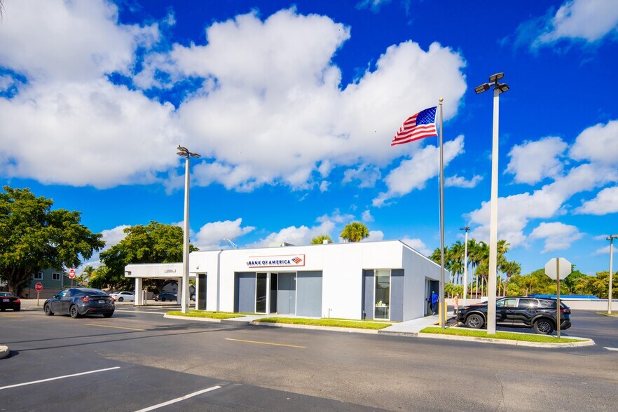 More Photos Of 850-980 Ives Dairy Rd, Miami Unknown For Sale