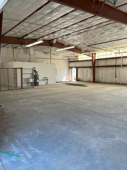 More Photos Of 7715 Venture St, Colorado Springs Warehouse For Lease