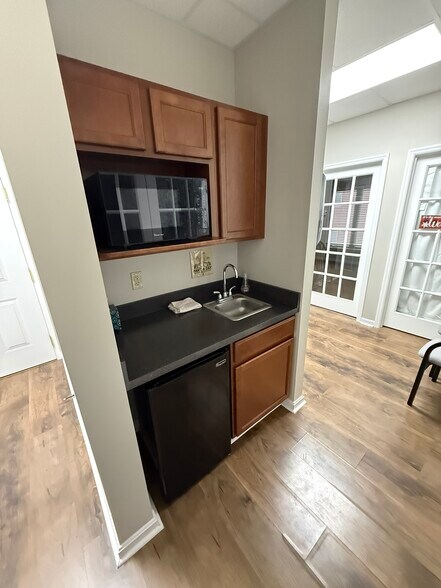 More Photos Of 8563 S Mason Montgomery Rd, Mason Loft Creative Space For Lease