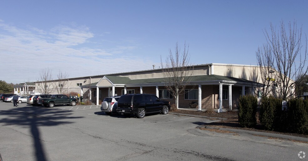 More Photos Of 314 E Main St, Norton Office For Lease