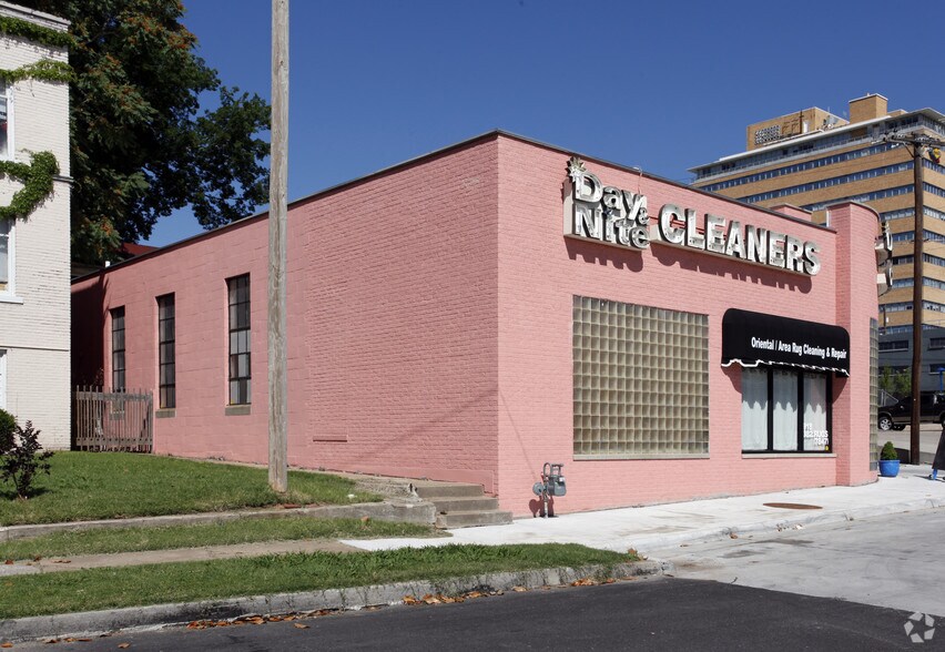 More Photos Of 1012 S Elgin Ave, Tulsa Storefront For Sale