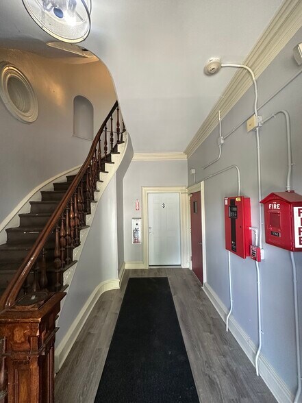 More Photos Of 50 Common St, Providence Apartments For Sale