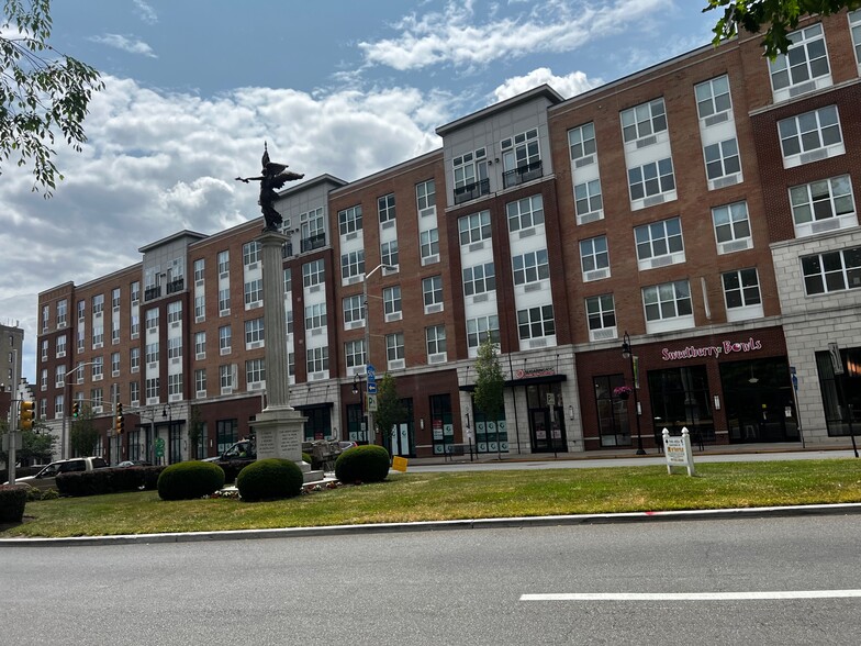 More Photos Of 56 Broad St, Bloomfield Apartments For Lease