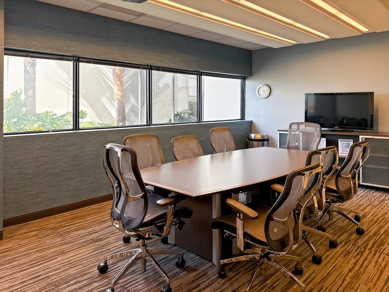 More Photos Of 1615 S Congress Ave, Delray Beach Coworking Space
