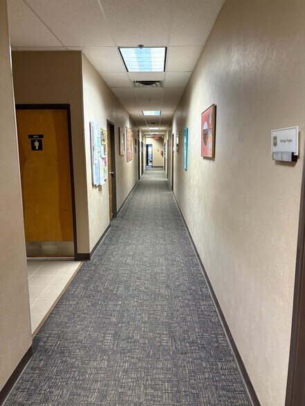 More Photos Of 2113 Osuna Rd NE, Albuquerque Office For Sale