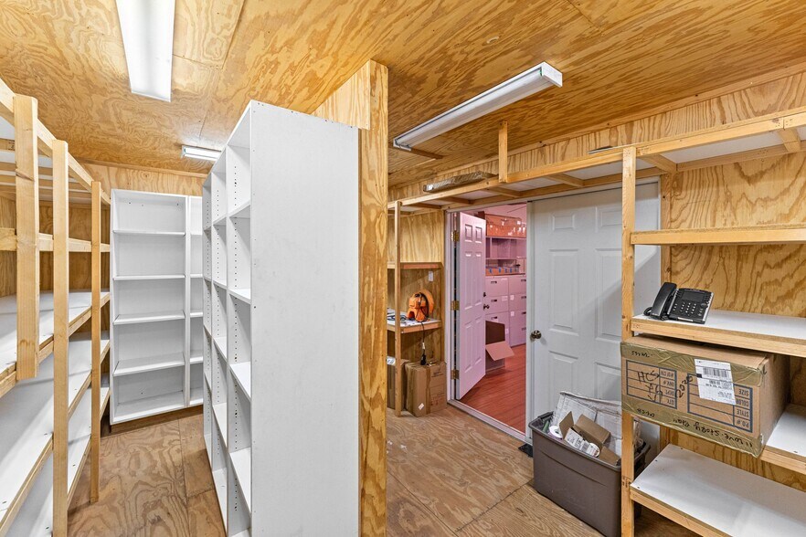 More Photos Of 4514 Billy Sames, Adkins Land For Sale