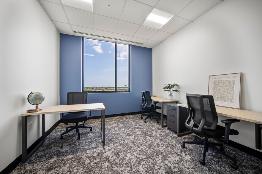 More Photos Of 24200 Via Mazzini Way, Richmond Coworking Space