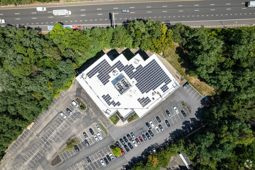 More Photos Of 1055 Parsippany Blvd, Parsippany Office For Lease