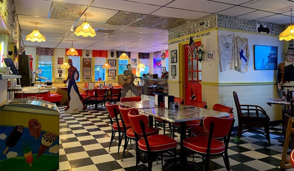 More Photos Of 21455 W I-40 Business, Seligman Hotel For Sale
