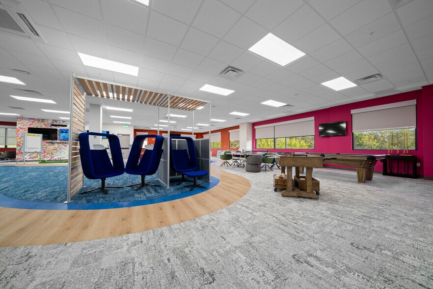 More Photos Of 1930 SW 38th Ave, Ocala Office For Lease