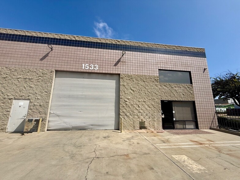More Photos Of 1533 Wilson Ave, National City Manufacturing For Lease