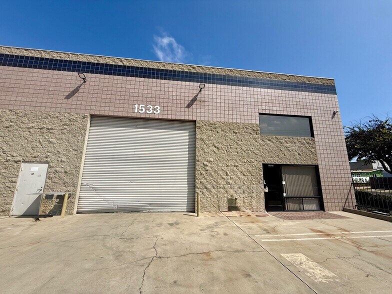More Photos Of 1533 Wilson Ave, National City Manufacturing For Lease