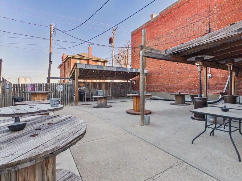More Photos Of 501 & 503 Iowa Ave, Essex Storefront Retail Residential For Sale