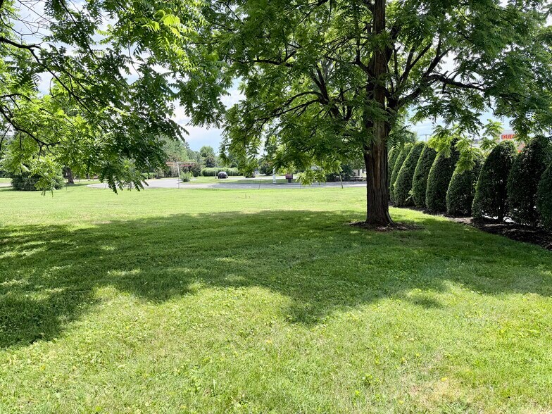 More Photos Of 107 Sandy Springs rd, Maryville Land For Sale