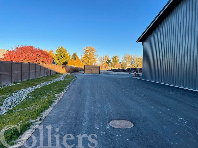 More Photos Of 2635 Kimberly, Twin Falls Light Manufacturing For Lease