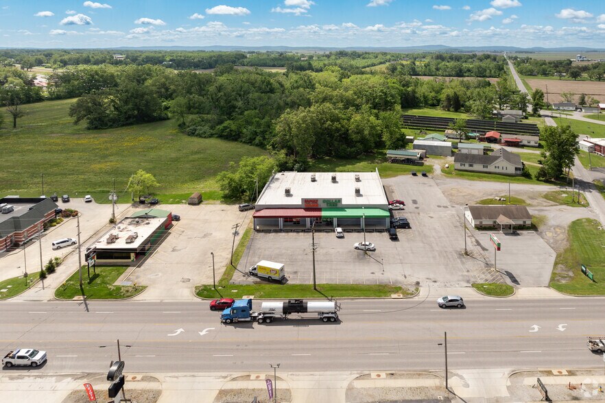 More Photos Of 1021 US Highway 45 N, Eldorado Freestanding For Sale