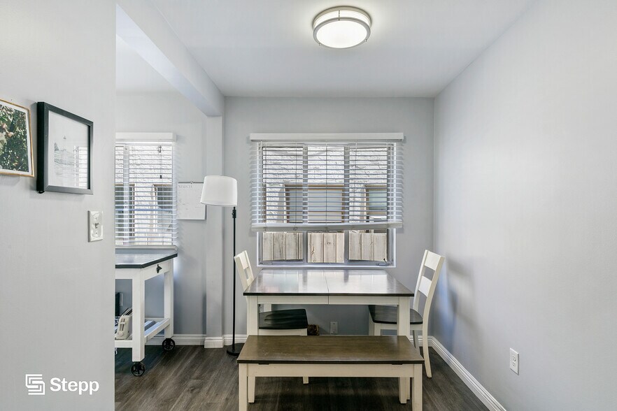 More Photos Of 1809 Appleton St, Long Beach Apartments For Sale