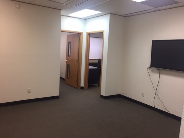 More Photos Of 6880 S Yosemite Ct, Englewood Office For Lease