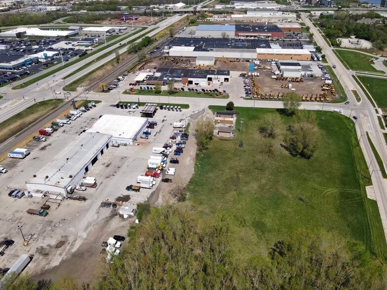 More Photos Of 600 Hansen Rd, Green Bay Service For Sale