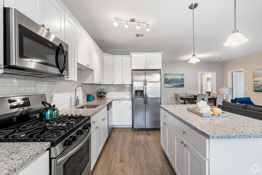 More Photos Of 9 Covered Bridge Rd, Newtown Apartments For Sale