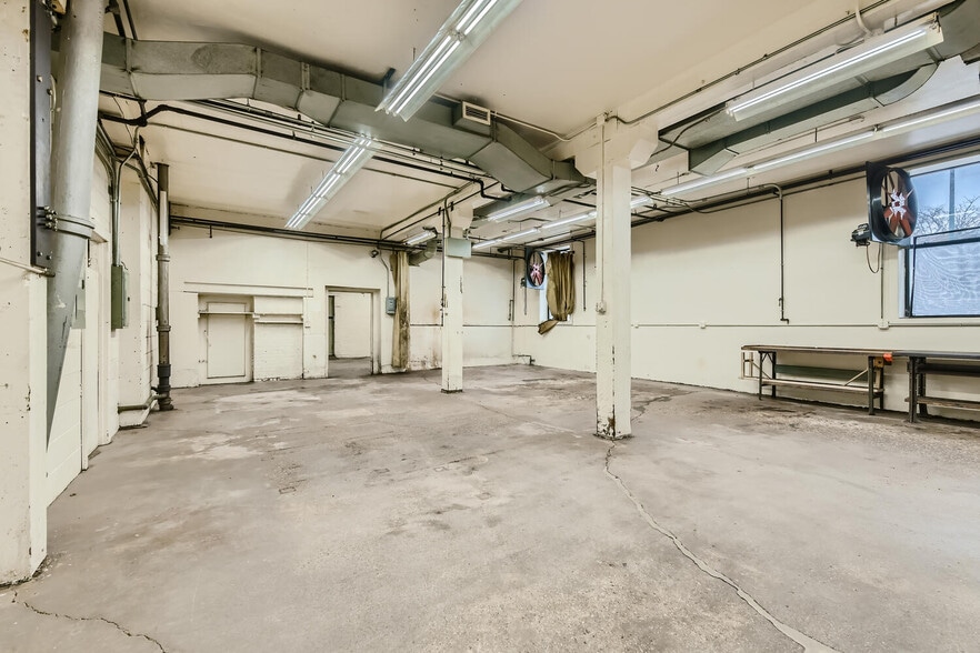 More Photos Of 2950-2958 Leavitt st, Chicago Warehouse For Sale