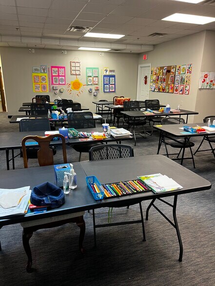 More Photos Of 1637 Athens Hwy, Grayson Office For Sale