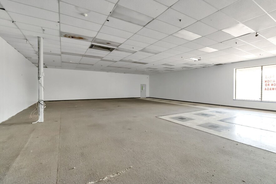 More Photos Of 2211 Niagara St, Buffalo Unknown For Lease