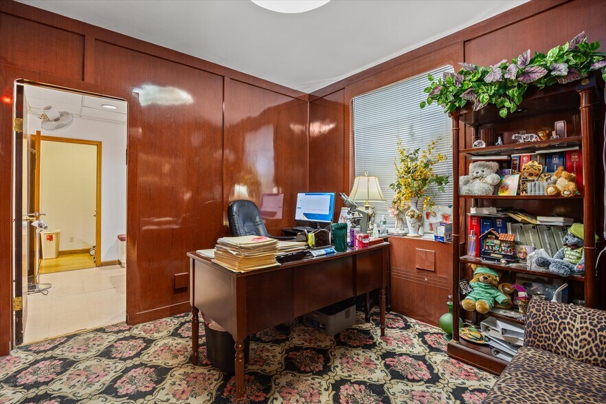 More Photos Of 1120 Brighton Beach Ave, Brooklyn Apartments For Sale