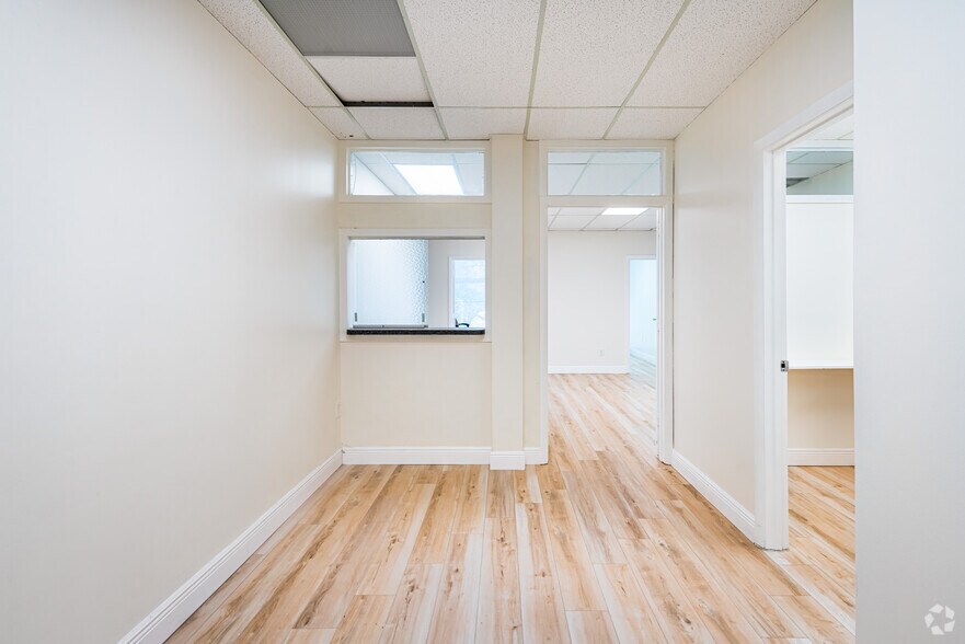 More Photos Of 9600 W Sample Rd, Coral Springs Office For Lease