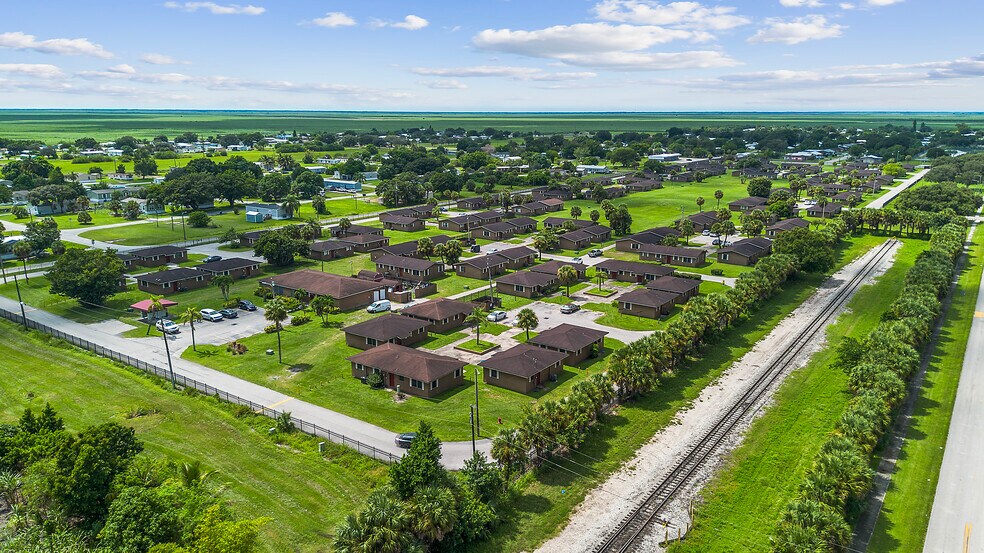 More Photos Of 700 Harlem Tenants Cir, Clewiston Apartments For Sale