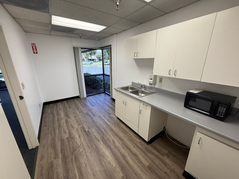 More Photos Of 25809 Business Center Dr, Redlands Industrial For Sale