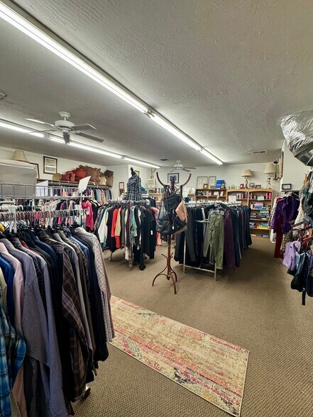 More Photos Of 408 W Main St, Payson Freestanding For Sale