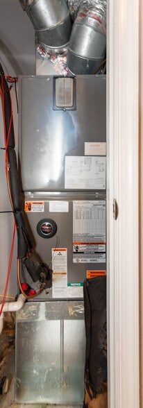 More Photos Of 2432 N Calvert St, Baltimore Apartments For Sale