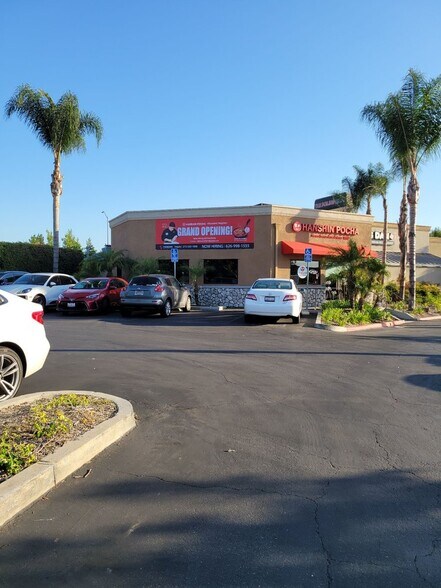 More Photos Of 18902 E Gale Ave, Rowland Heights Restaurant For Lease