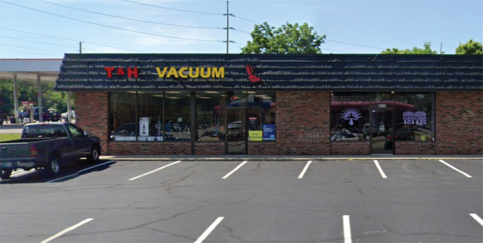 More Photos Of 4209-4213 E 62nd St, Indianapolis Storefront For Sale
