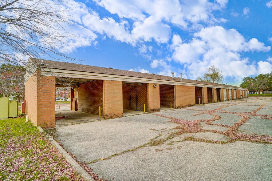 More Photos Of 133 W Hebble Ave, Fairborn Carwash For Sale