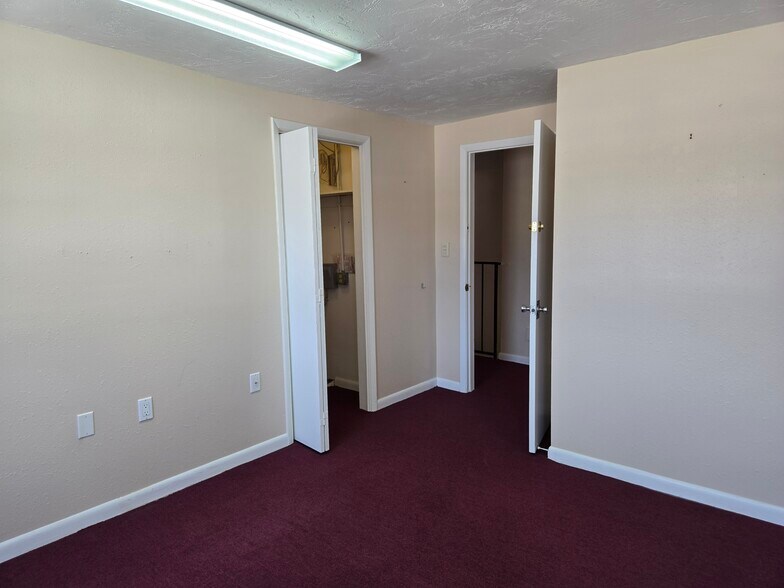 More Photos Of 8726 Old County Road 54, New Port Richey Medical For Sale