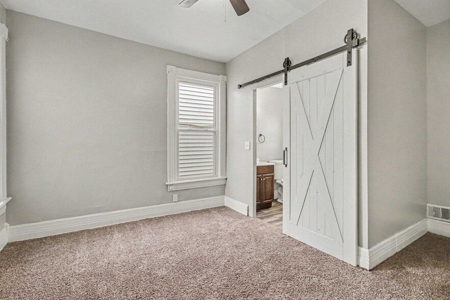 More Photos Of 318-320 Lafayette Ave, Bellevue Apartments For Sale