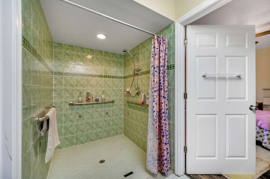 More Photos Of 2820 Pan American Blvd, North Port Assisted Living For Sale
