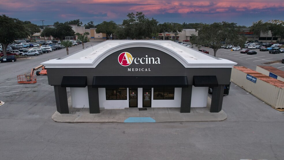 Primary Photo Of 16890 Us-441 Hwy, Mount Dora Freestanding For Sale