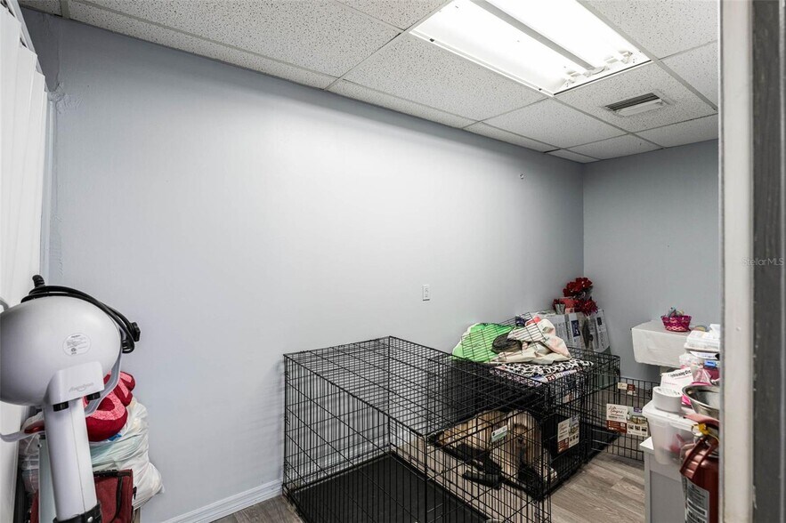 More Photos Of 18-20 E Plant St, Winter Garden General Retail For Sale