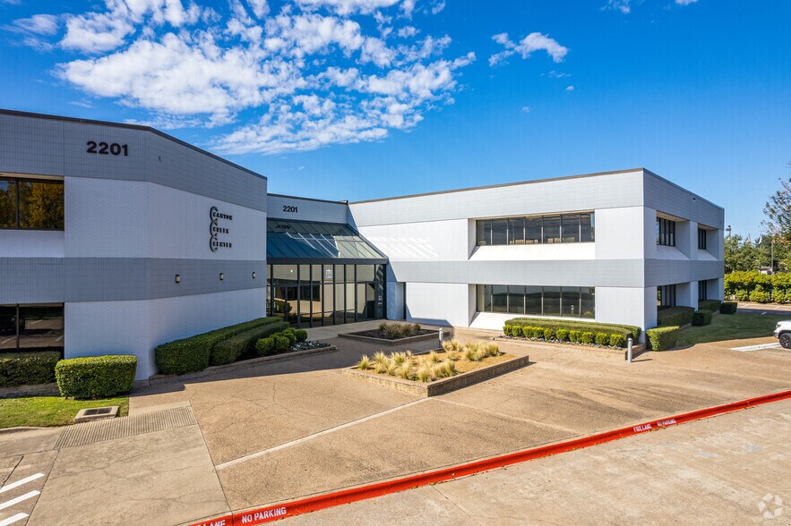 More Photos Of 2201 N Central Expy, Richardson Office For Sale