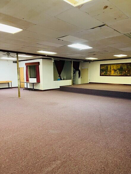 More Photos Of 11558 FM 751, Quinlan Light Manufacturing For Lease