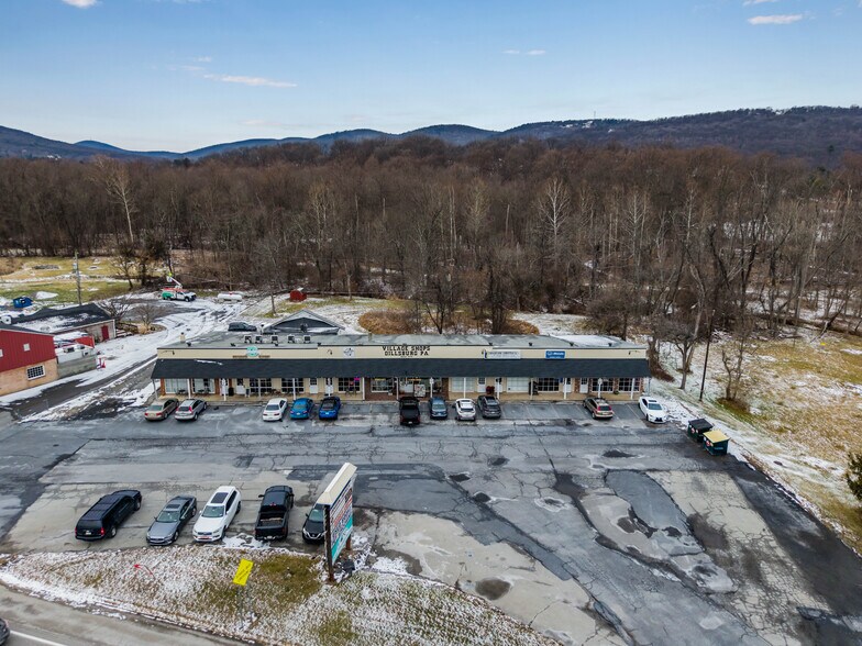 More Photos Of 11 N US Route 15, Dillsburg Storefront For Lease