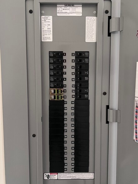 More Photos Of 1116 Cadillac Ct, Milpitas Flex For Sale