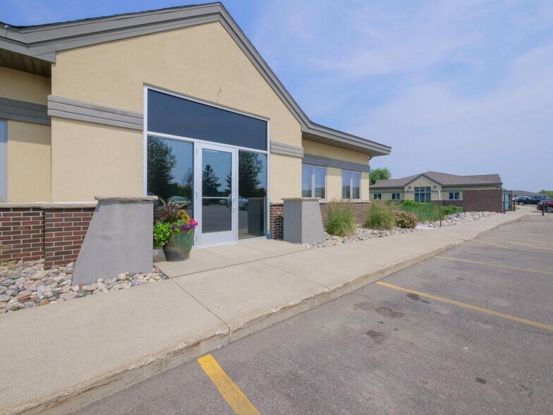 More Photos Of 510 22nd Ave, Alexandria Office For Sale