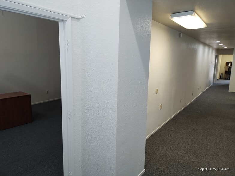 More Photos Of 700 Scenic Dr, Modesto Office For Lease