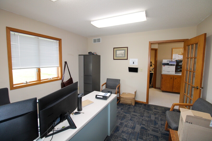 More Photos Of 135 E Front St, Claremont Specialty For Sale