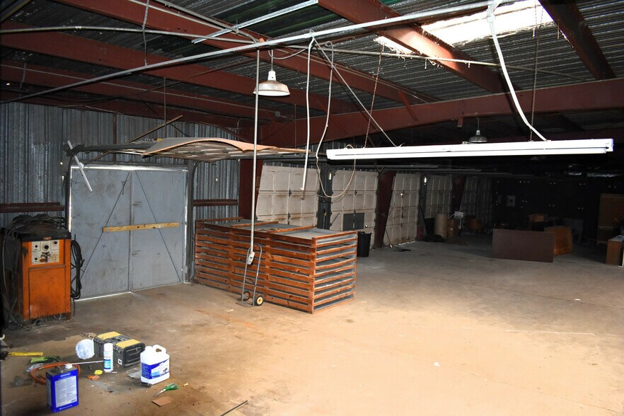 More Photos Of 859 Clayton St, Montgomery Warehouse For Sale