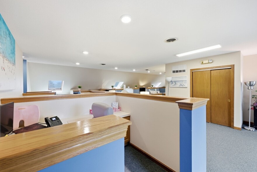 More Photos Of 200 Center St, Ludlow Medical For Sale